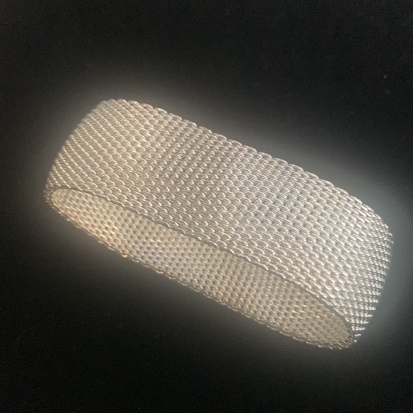 Silver bangle - Picture 2 of 3